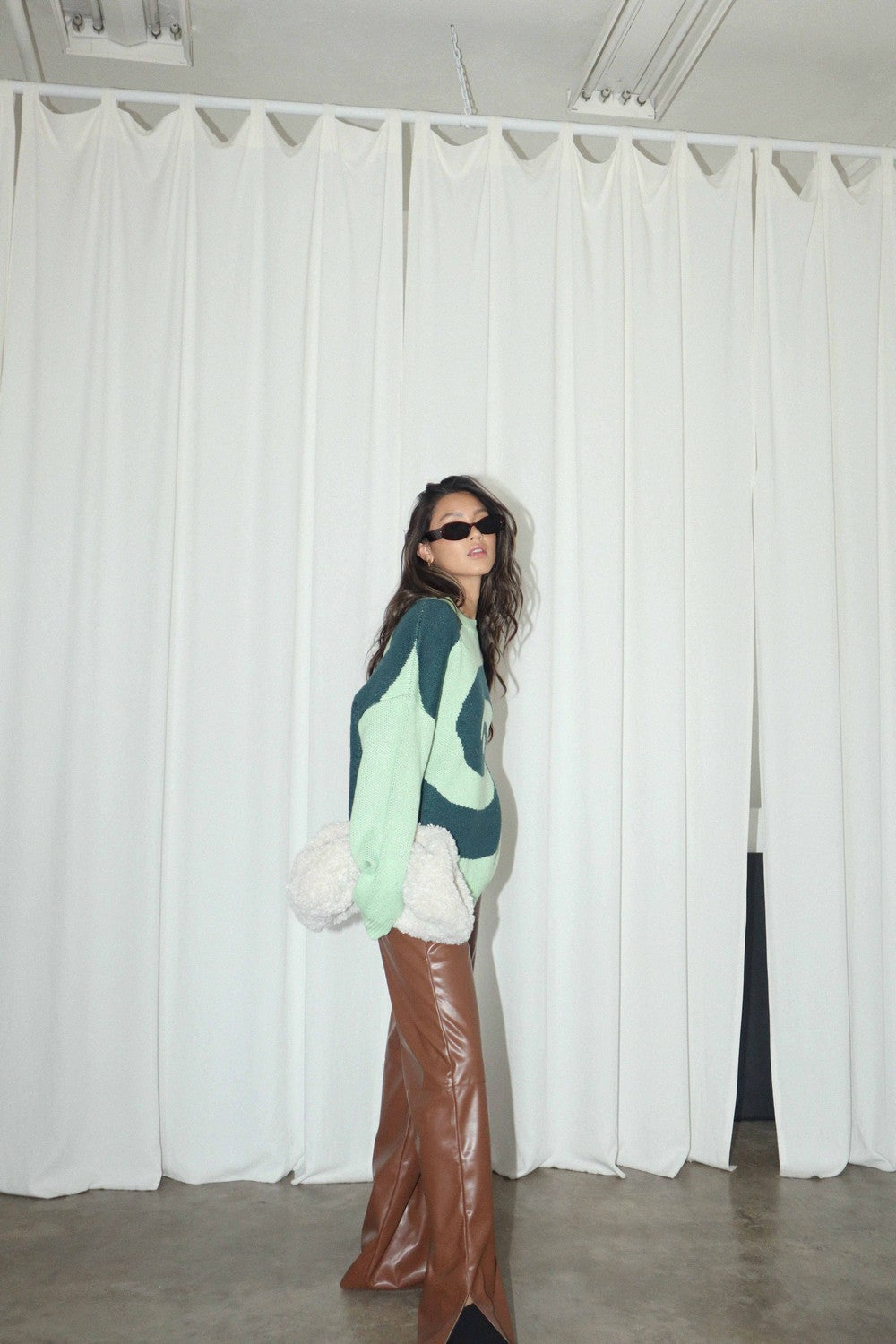 SWIRL SWEATER PULLOVER TOP