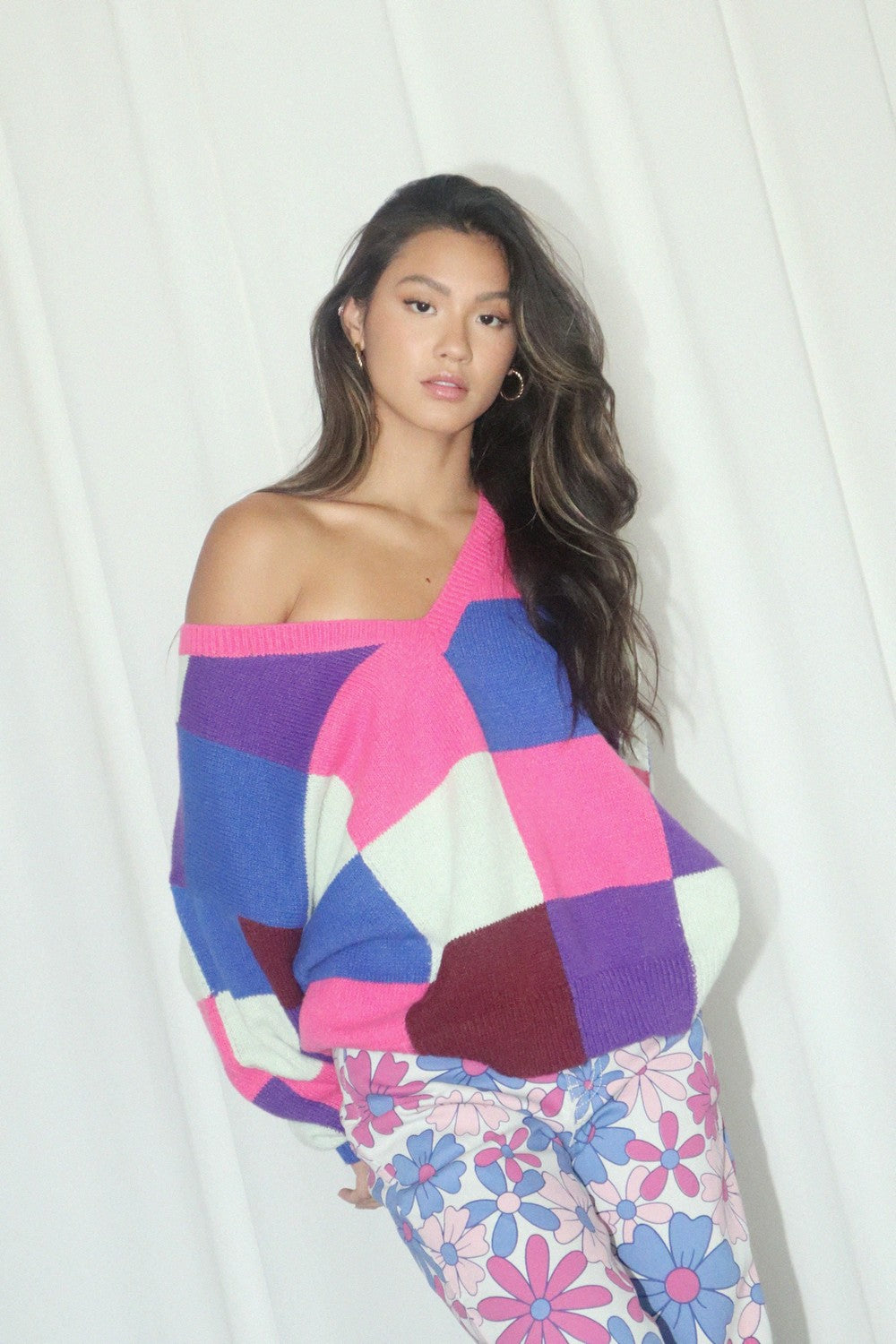 Color Block V Neck Sweater