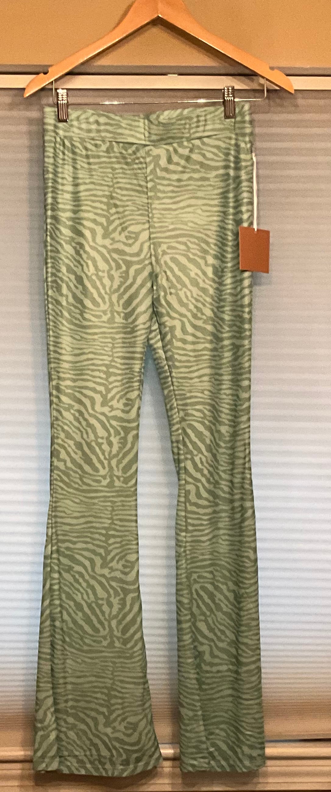 Green design pants