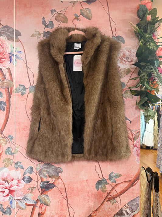 Sleeveless Jacket