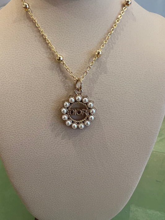 Miss Dior Necklace